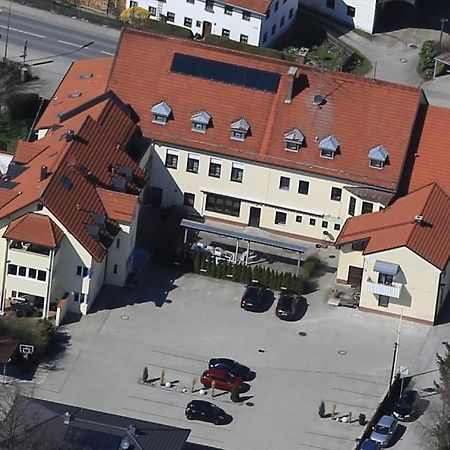 Hotel Koeniger Pliening Exterior photo